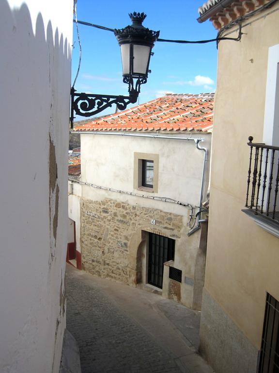 La Casina De Piedra Encanto - Parte Antigua De Caceres